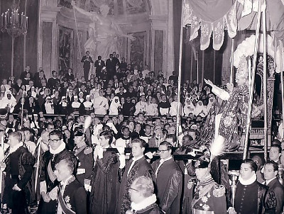 Aspectos de la solemne canonizacin de los 22 mrtires de Uganda, el 18 de octubre de 1964, en el Vaticano